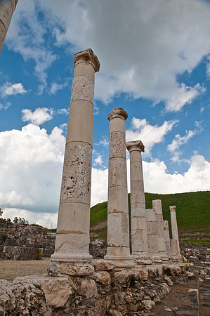 Roman ruins at Beth Shean